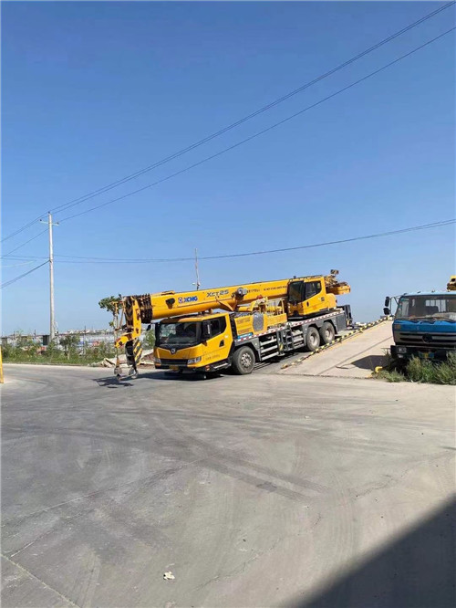 临清市吊车作业时，可能会产生哪些额外收费项目？