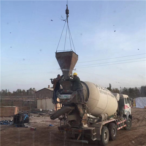 临清市“精准瞄准”—— 吊车的 “定位导航” 技术